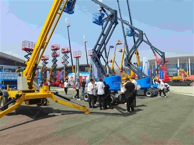 How to Operate a Crane Correctly?