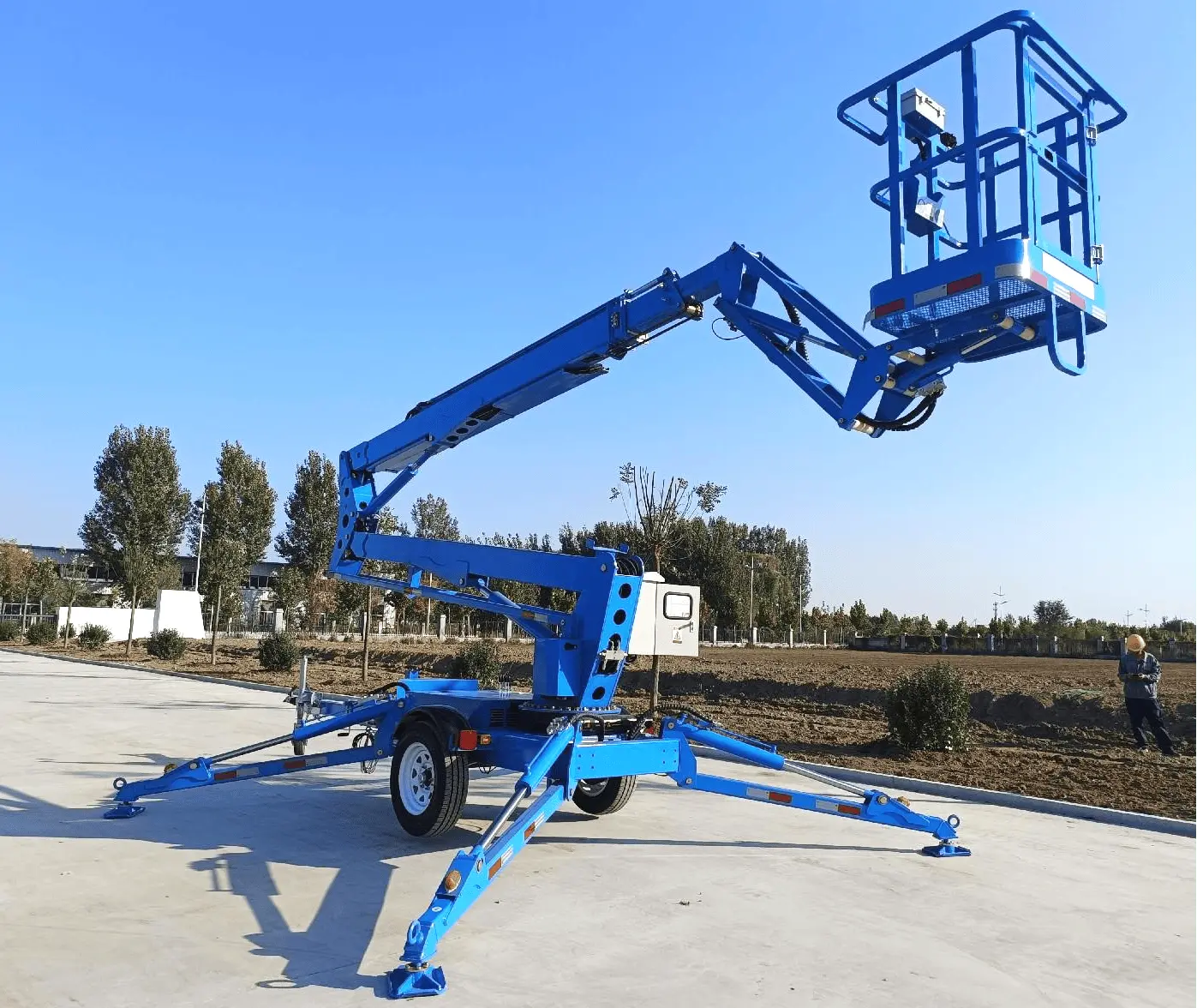 Newly Upgraded Towable Boom Lift Launches Globally, Redefining Safety And Efficiency in Aerial Work