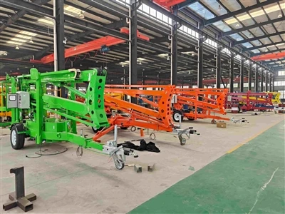 Structural Features Of Boom Lifts